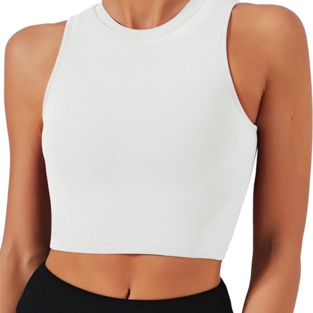 Natural Feelings Amazon White Active Crop Tank Small